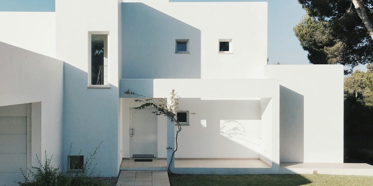 Easiest Cabin Styles to Build Yourself