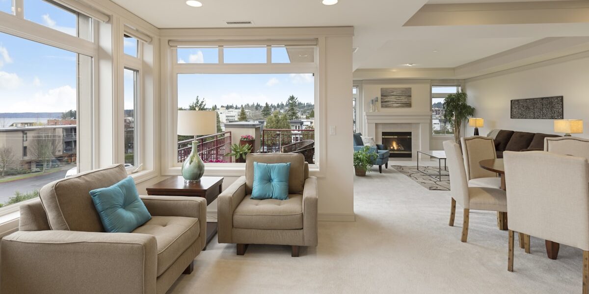 Log Cabin Porch Ideas – Designs & Materials